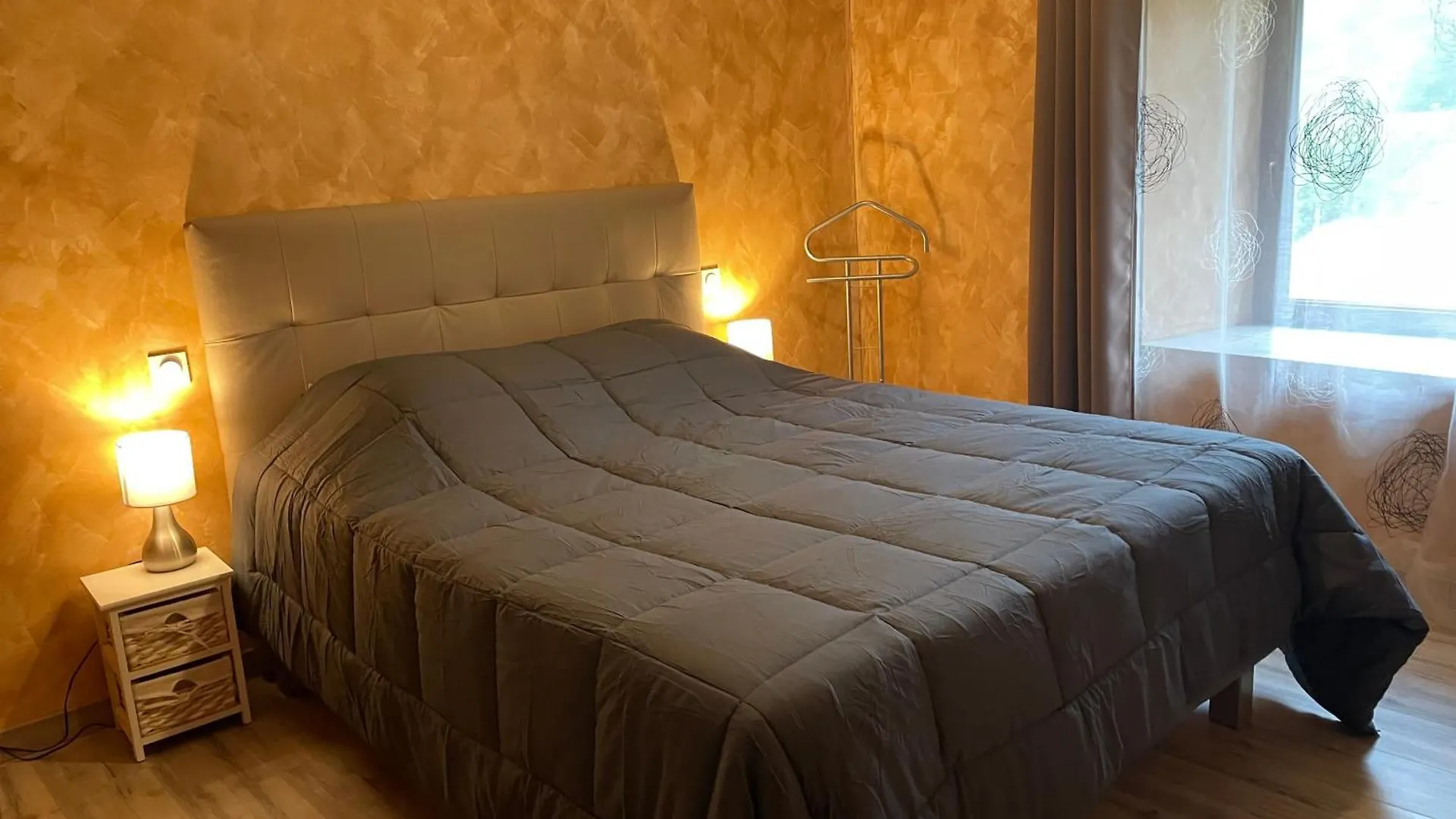 Holiday home Chambre D'Hotes Cadravals Belcastel Aveyron